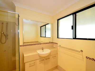 25 Glenview Way, Southern River