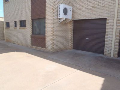 2 / 247 Darling Street, Dubbo