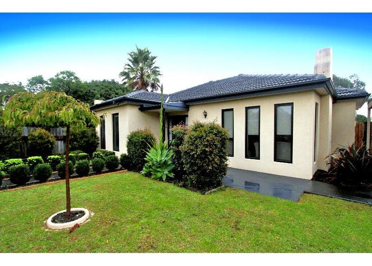 1 / 46 Ambrie Crescent, Noble Park