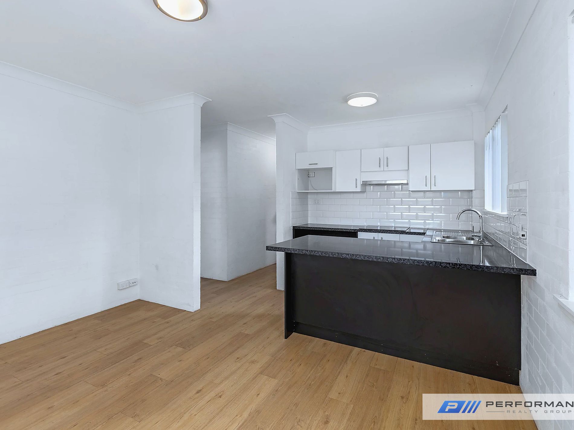 4 / 17 Meyer Street, Southport