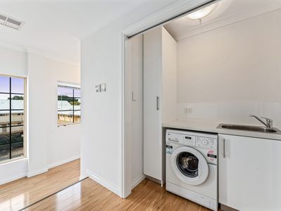 63 / 22 Nile Street, East Perth