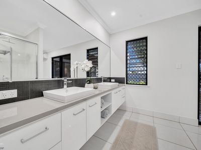 16 Leighton Crescent, Gordonvale
