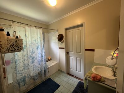 3 Irwin Street, Cooktown