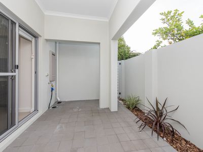 4/18 Nautilus Crescent, Scarborough