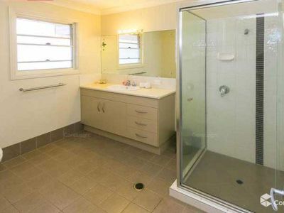 3 Benjamin Place, Dundowran
