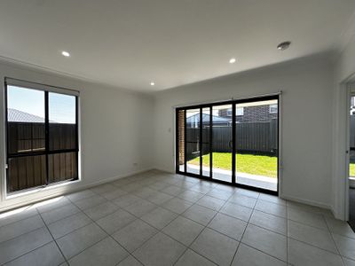 41 Melton Circuit, Gregory Hills