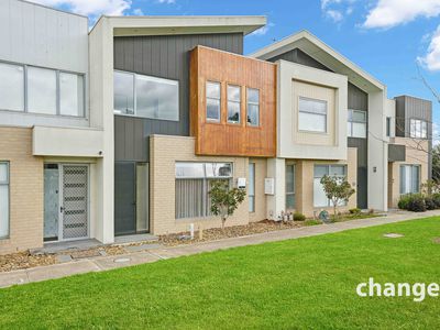 6 Marcela Walk, Clyde North