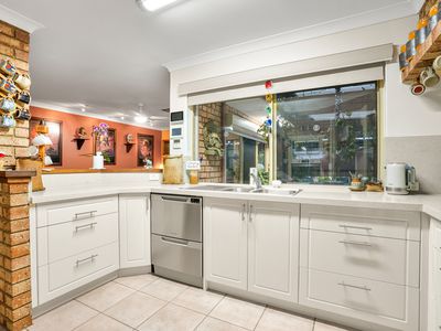 19 Conway Loop, Waikiki