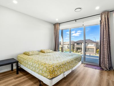 24 Wookey Glade, Riverstone