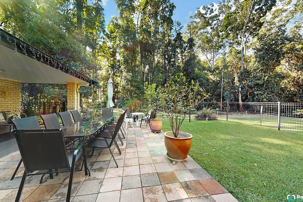 83 Stratford Park Drive, Pomona