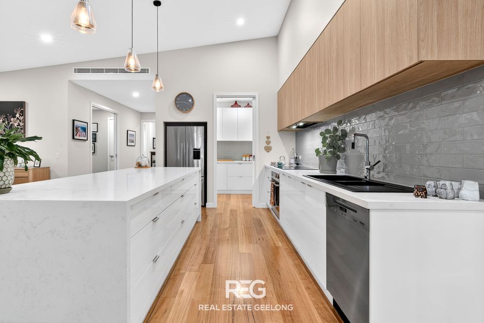 40 Samphire Drive, Connewarre