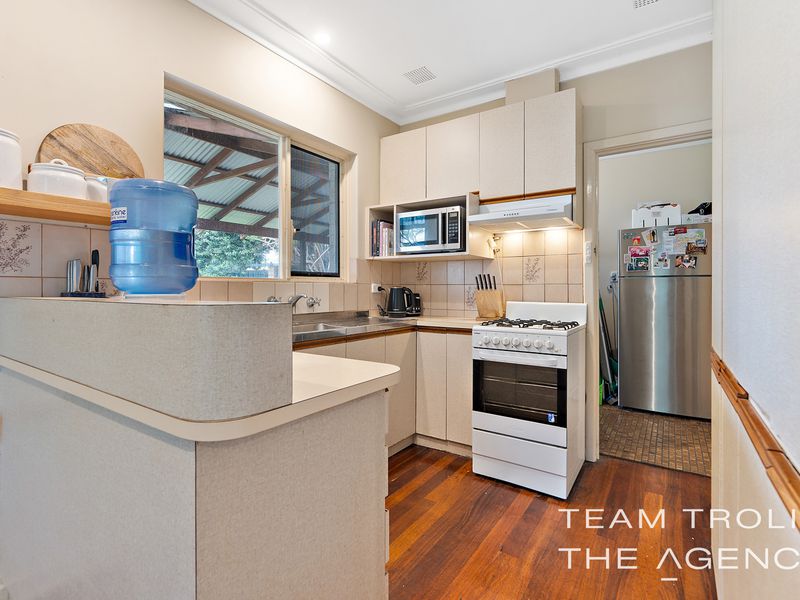 37 Blackwood Avenue, Hamilton Hill
