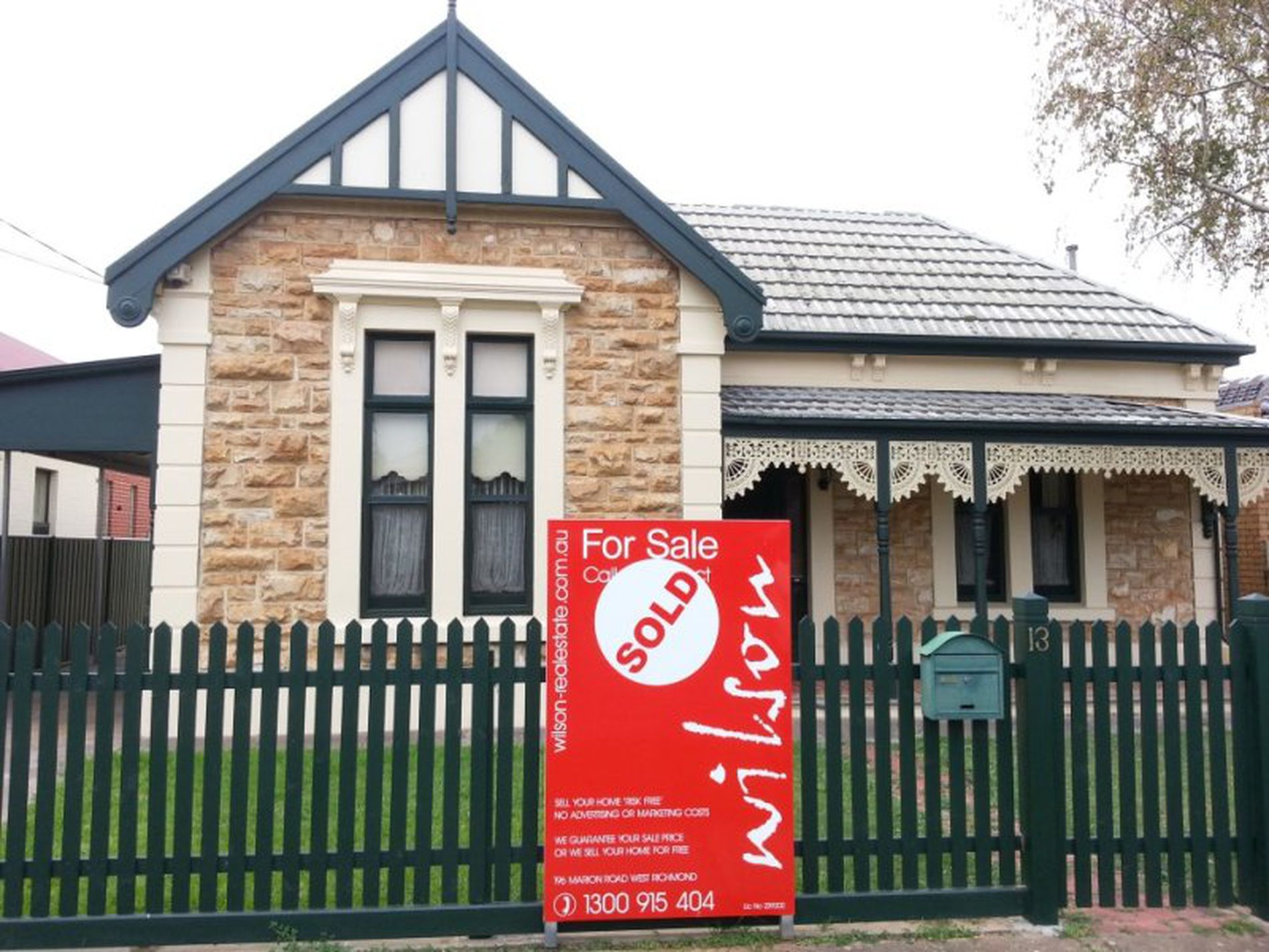 13 Cedar Avenue, Croydon