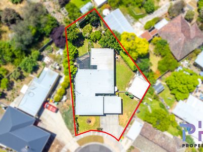 4 Hocking Court, California Gully