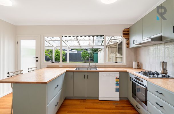 9 Seymour Street, Broadmeadows