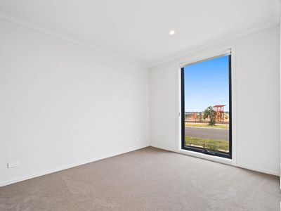 50 Fitzrovia Drive, Wyndham Vale