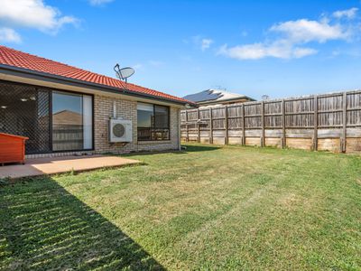 2 / 40 Peregrine Drive, Lowood