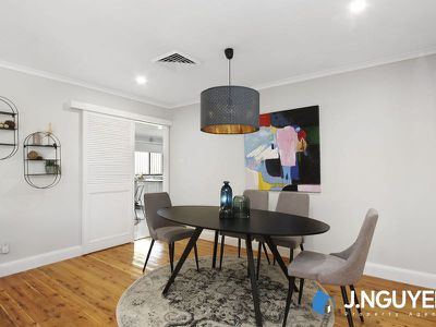 73 Buranda Crescent, St Johns Park