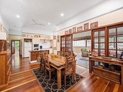 24 Gillies Range Road, Yungaburra