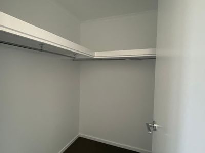 1&2 / 9 Como Place, Waterford West