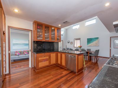 52 DEMPSTER ROAD, Karrinyup