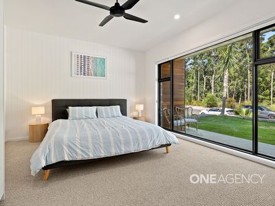 72 Seaspray Street, Narrawallee