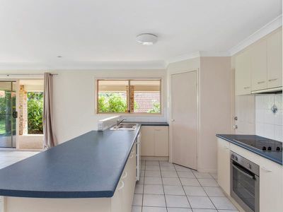 7 Flame Tree Drive, Tewantin