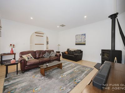 16 Ranleigh Way, Greenwood