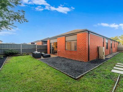 12 Seasons Drive, Botanic Ridge