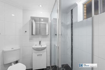 1 / 146 FITZROY STREET, Tamworth