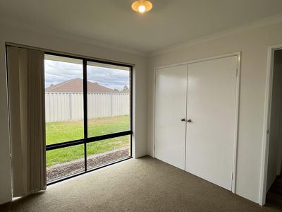 28 Compar Road, Banksia Grove