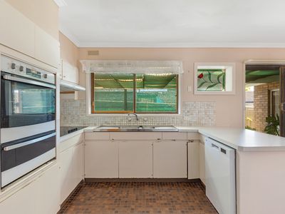 27 Redbank Road, Seymour