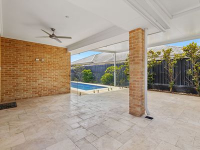 4 Arinto Court, Caversham