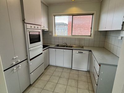 2 / 14 Yandina Road, Hoppers Crossing