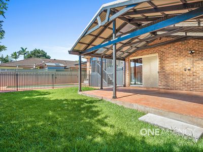 6 Stirling Place, Albion Park