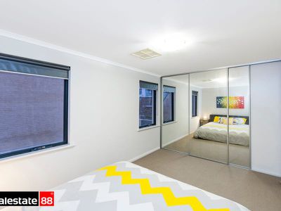 6 Boans Lane, East Perth