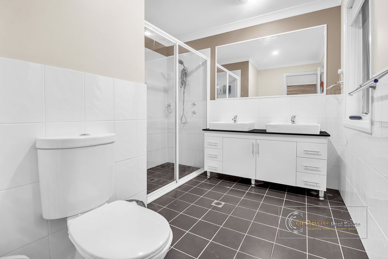 6 Avocet Circuit, Cranebrook