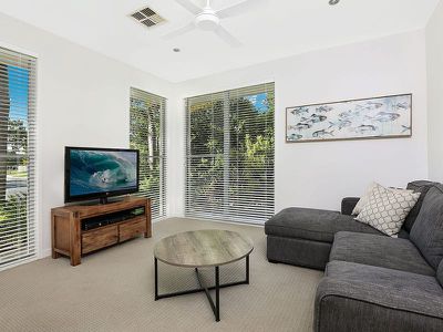 97 Grand Parade, Kawana Island