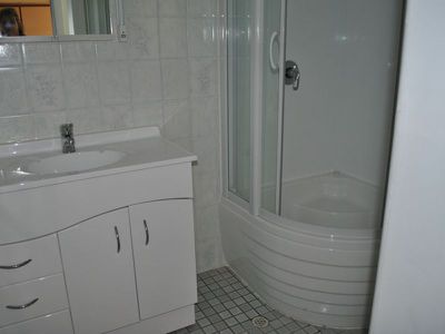 6 Tenth st, Millicent