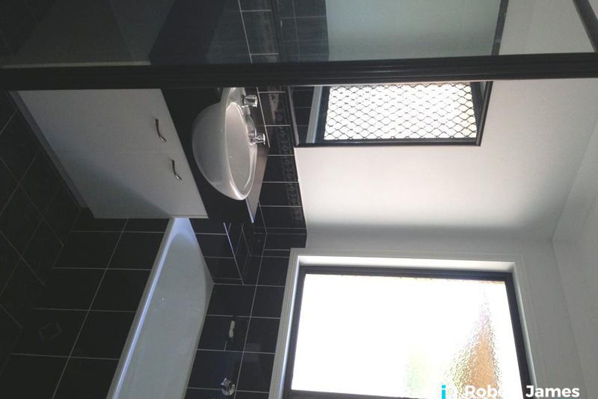 20 Foedera Cres, Tewantin