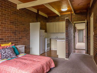 19 Sloman Street, Booval