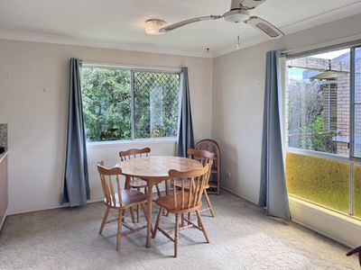 2 / 6 Burwah Terrace, Caloundra