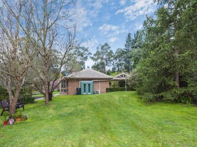 37 Ferrier Street, Mount Macedon