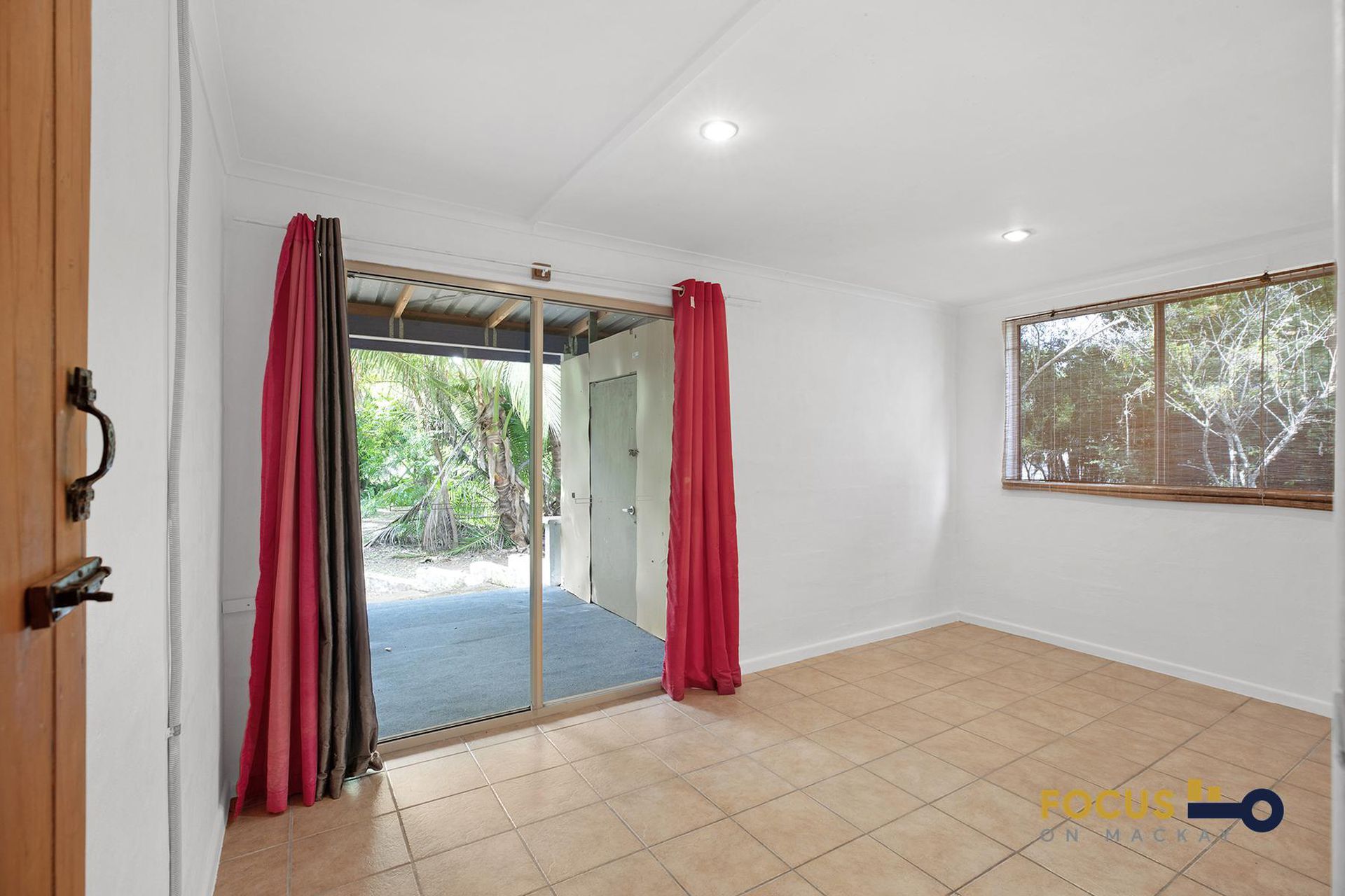 2 Agatha Court, Armstrong Beach