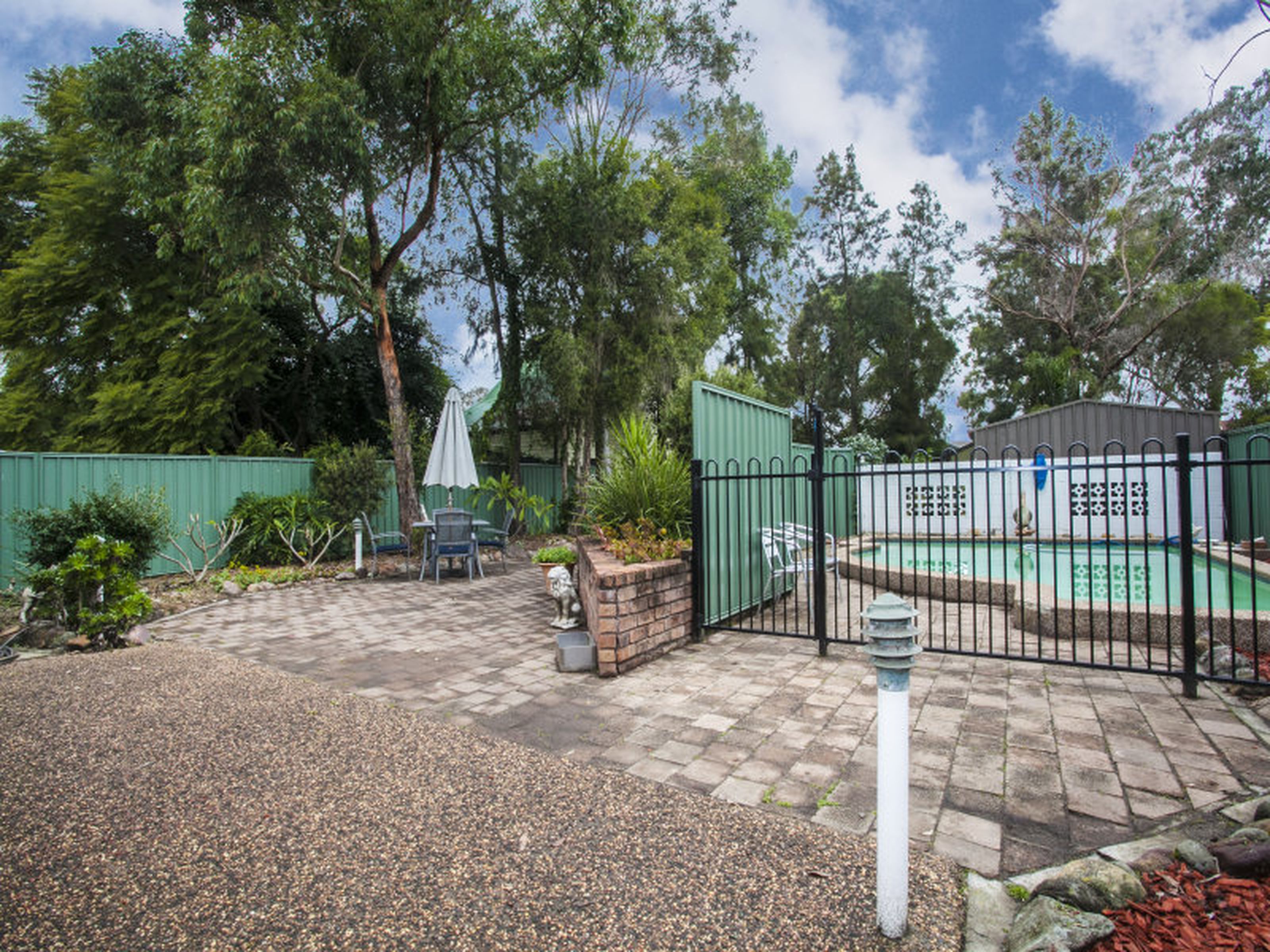 4 Braddon Place, OXLEY PARK