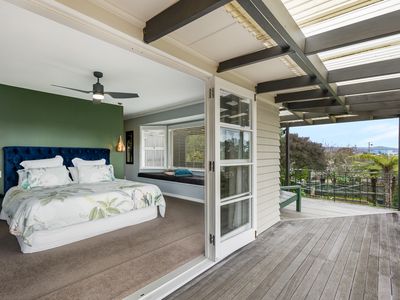 6 Helga Crescent, Te Atatu Peninsula