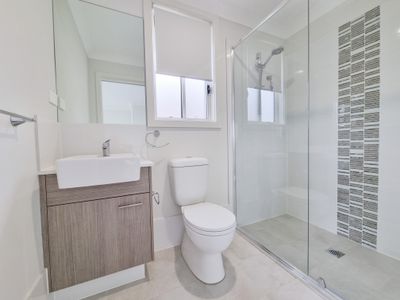 7 Ray Simpson Avenue, Bardia
