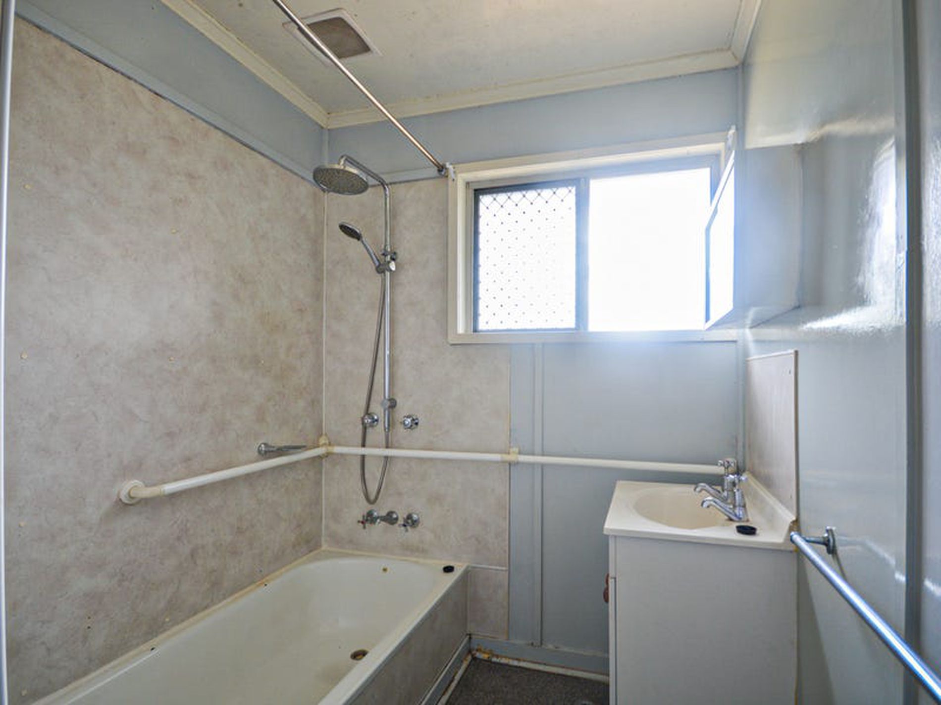 4 Hogan Street, Gailes