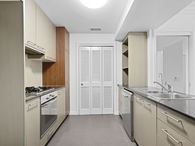 1405 / 141 Campbell Street, Bowen Hills