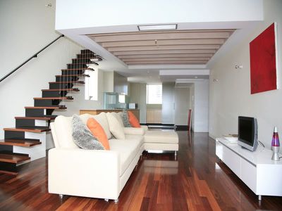 12.01 / 2 York Street, Sydney